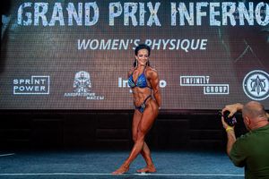 WOMEN`S PHYSIQUE
